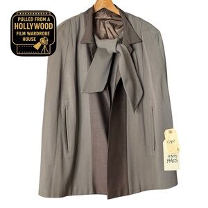 Vintage 1930s–1940s Cape